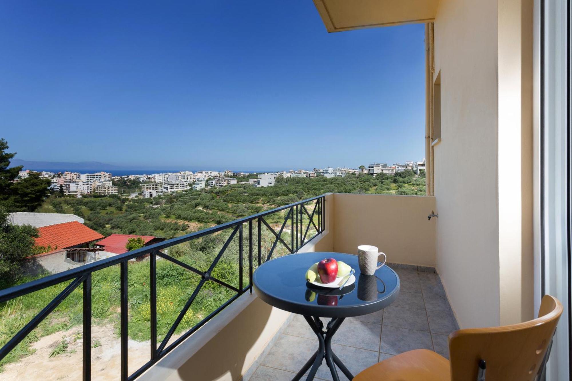 Kds Overlooking Chania Chania  Bagian luar foto